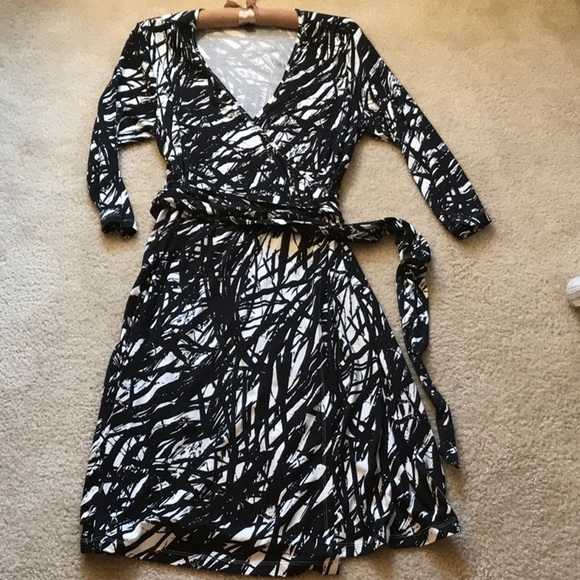 Banana Republic Dresses & Skirts - Wrap Dress